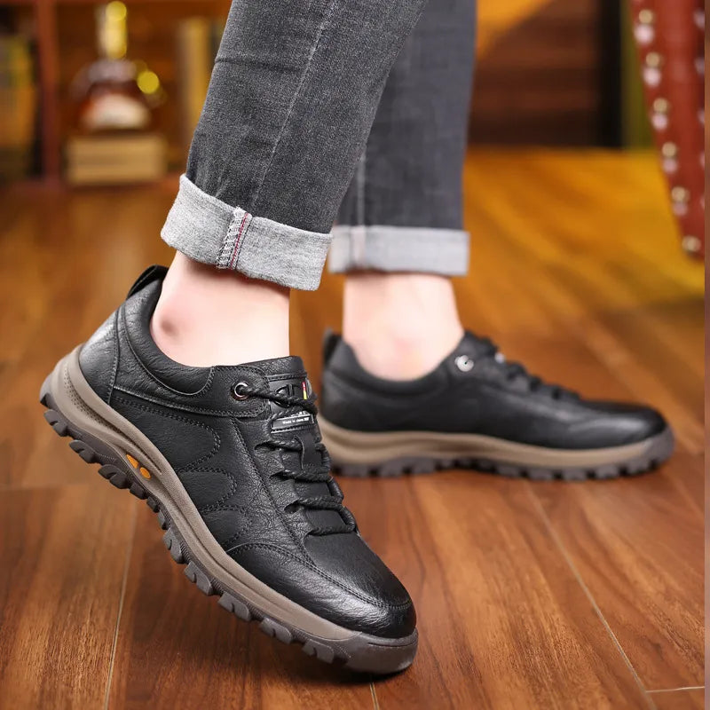 👞 Valódi olasz bőrcipők 🐂 Kézzel varrott, puha és kényelmes ✅ Boltozati alátámasztással rendelkeznek; csökkentik a lábra nehezedő nyomást, és egész napos kényelmet biztosítanak.
